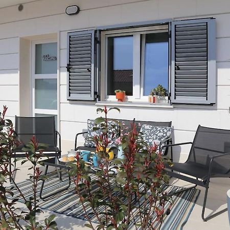 Studio Apartman Karlita Slano Exterior foto
