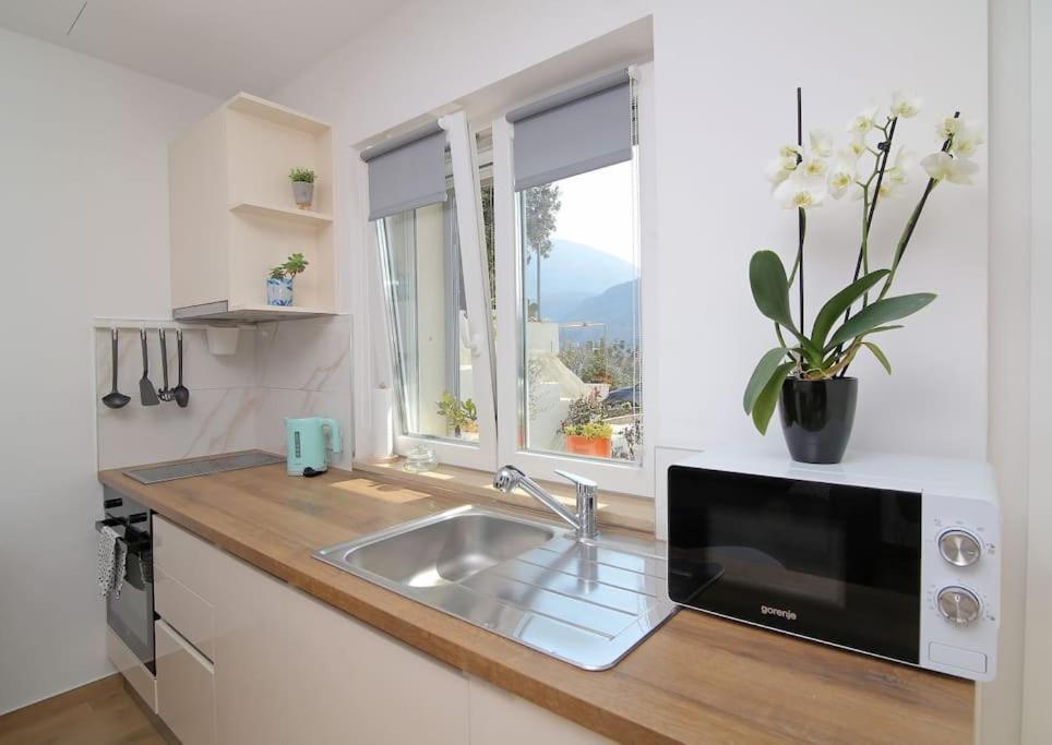 Studio Apartman Karlita Slano Exterior foto